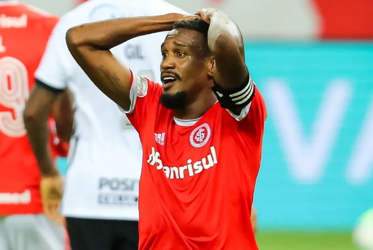 Edenílson perde pênalti ,Inter toma um passeio do Ypiranga e amarga primeira derrota sob o comando de Medina
