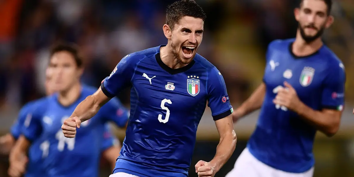 Ele acaba de ganhar seu primeiro título com os ‘Azzurri’, time que decidiu defender há mais de dez anos, apesar de ter nascido e sido criado em território brasileiro.