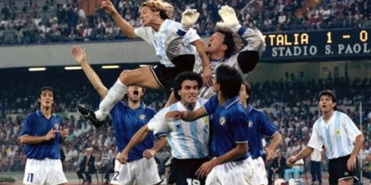 Ele ainda atuou por gigante inglês, onde foi companheiro de jogador brasileiro