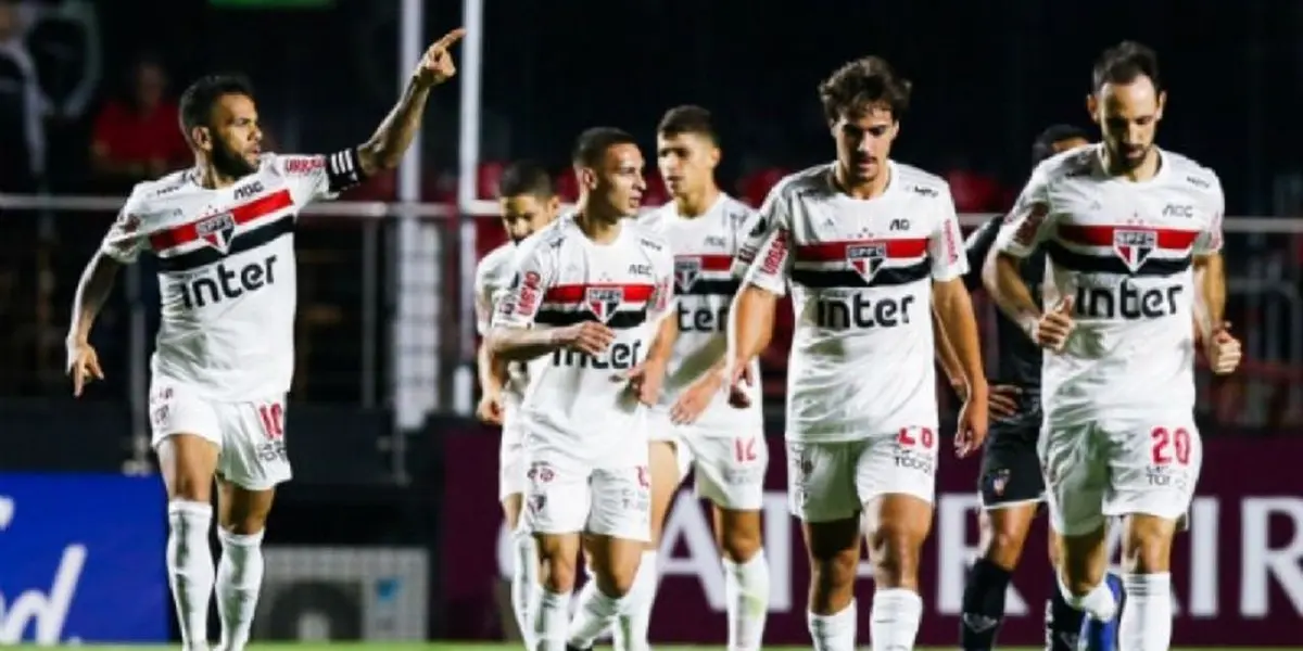 Ele é um dos poucos jogadores que se esforça para a equipe