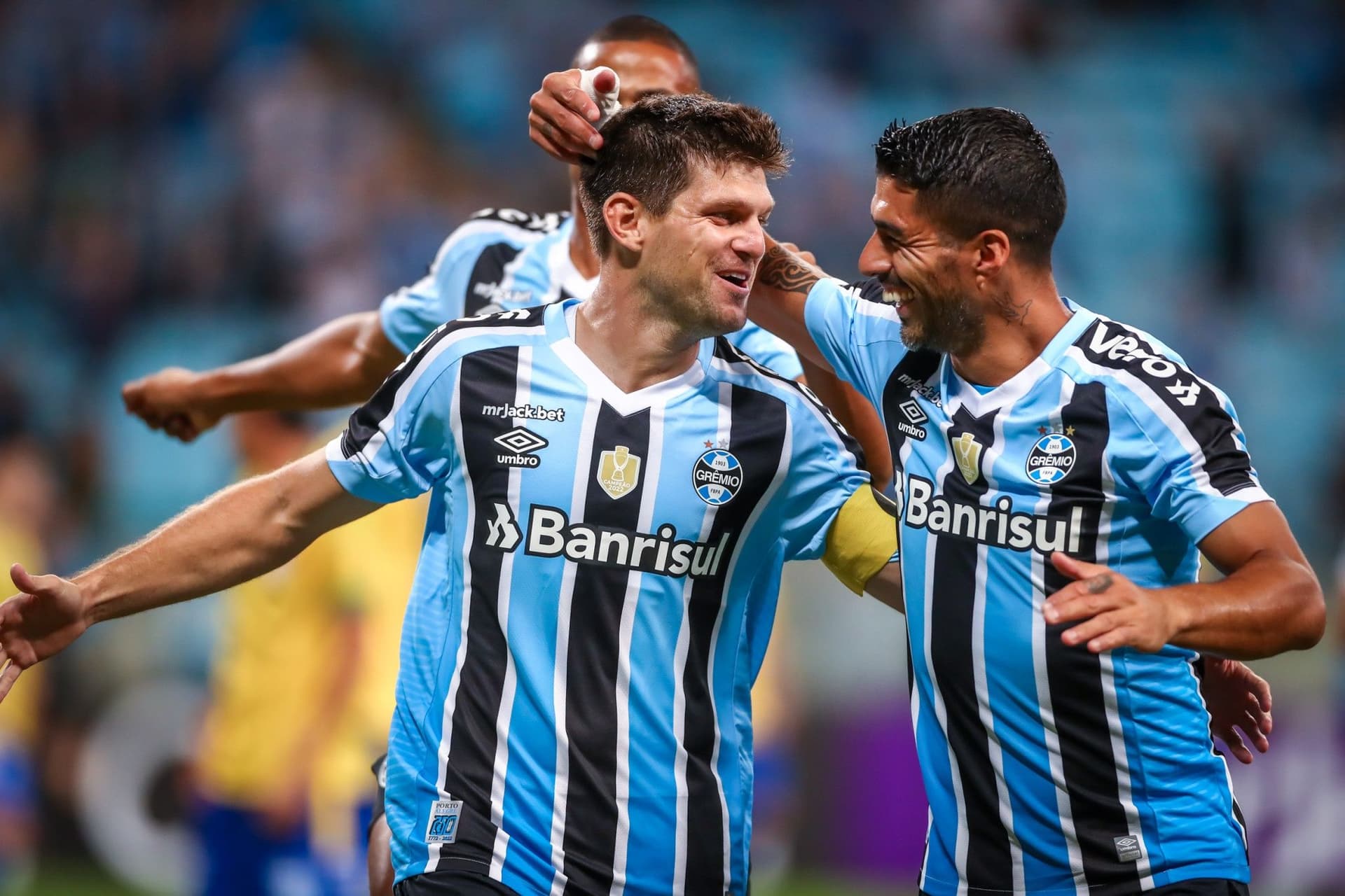 Em jogo muito aguardado pelo Campeonato Brasileiro 2023, Grêmio e São Paulo se enfrentaram em Porto Alegre pela nona rodada