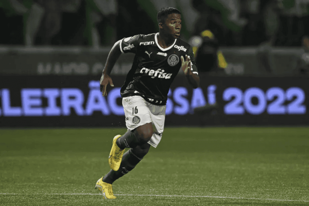 Endrick, uma das maiores joias do futebol mundial, perdeu espaço no Palmeiras e ainda não marcou em 2023