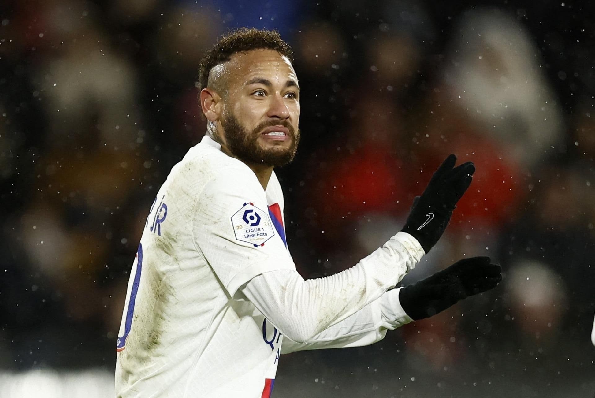 Enquanto acontece o Carnaval no Brasil, as declarações de Neymar acabaram impressioando ate os Sheiks do PSG