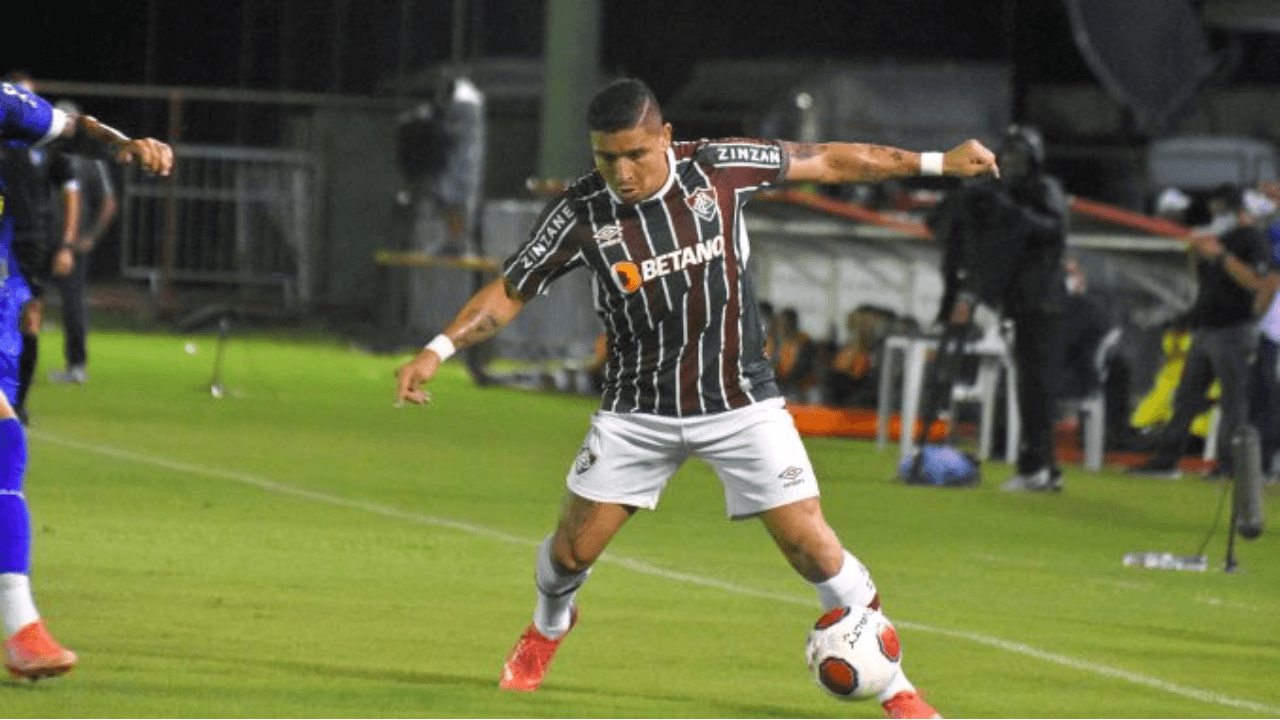 Equatoriano perdeu espaço após retorno do técnico ao Tricolor