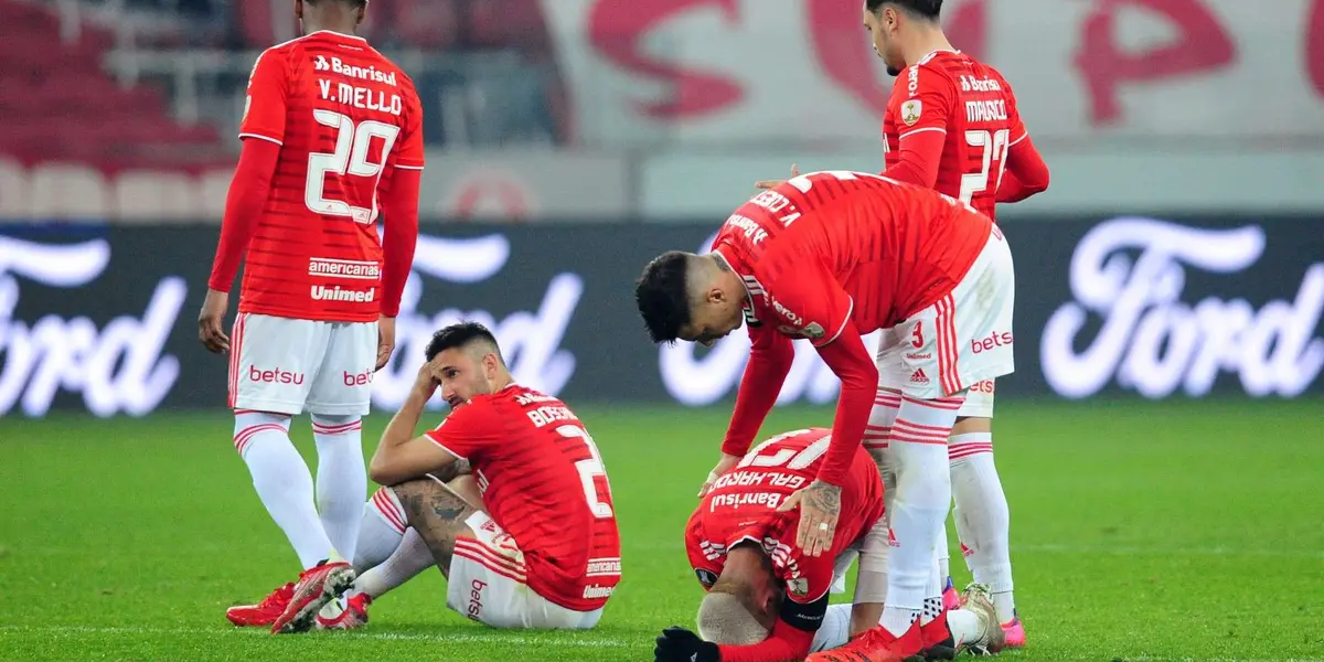 Equipe não manteve nada do vice-campeonato brasileiro na temporada passada