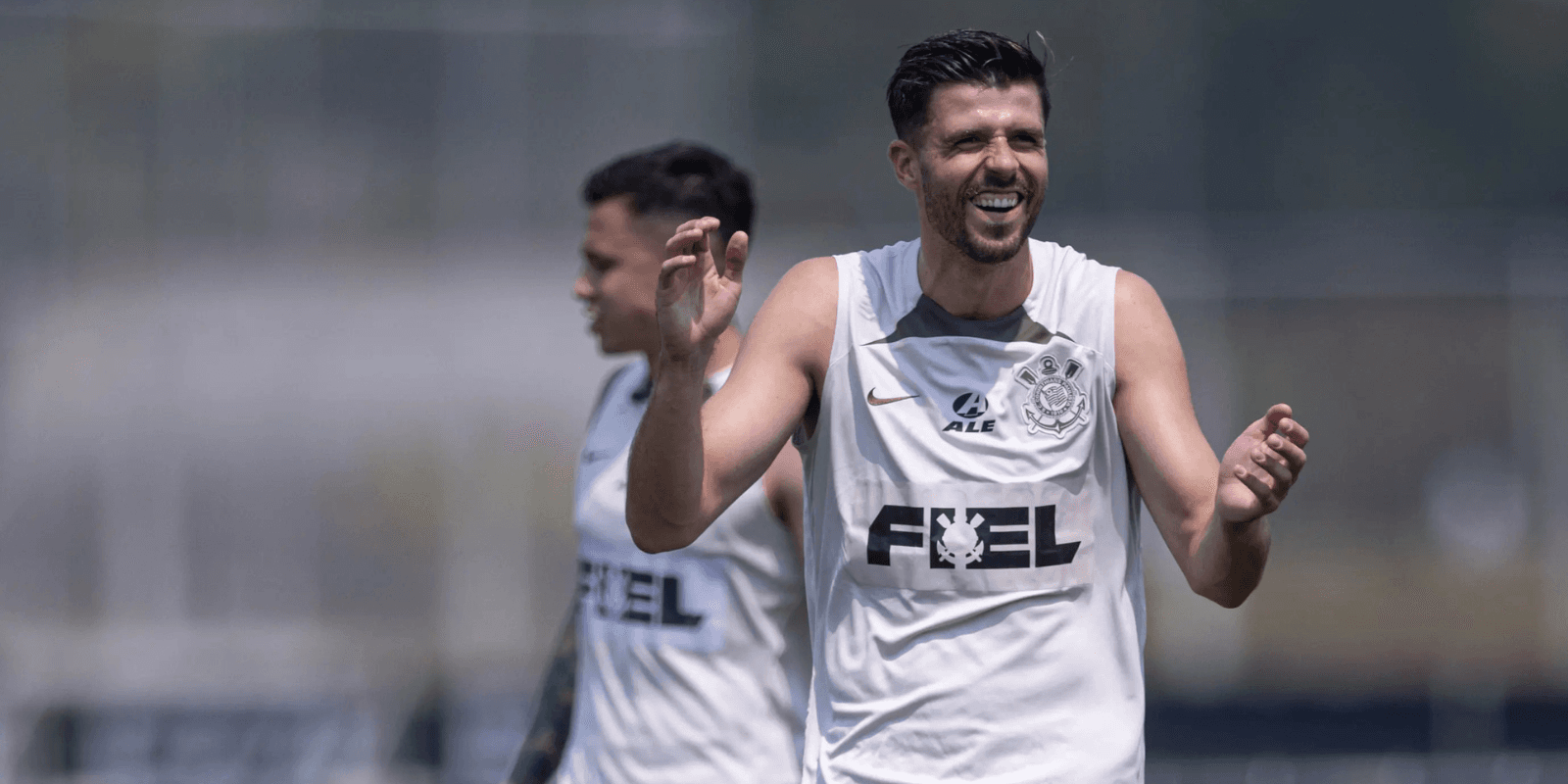 Espanhol consegue se renovar no Corinthians (Foto: Corinthians)