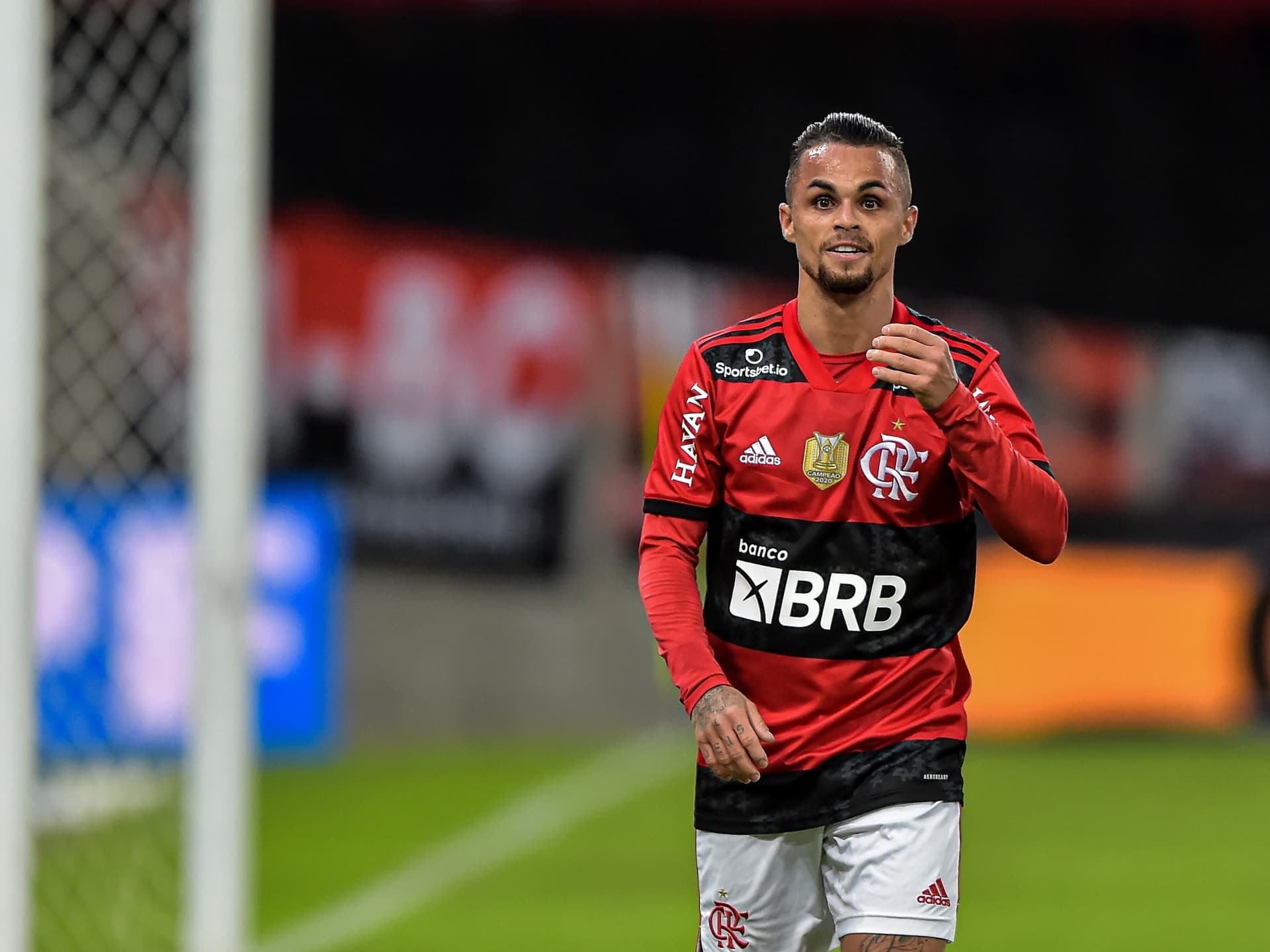 Estilo de Michael não agrada ao técnico e jogador pode estar próximo de deixar o Flamengo