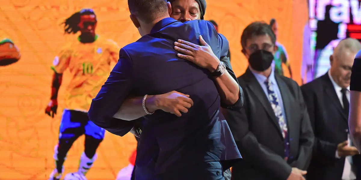 Eto'o admite que cometeu fraude fiscal quando jogou pelo Barça e aceita pena de 22 meses de prisão