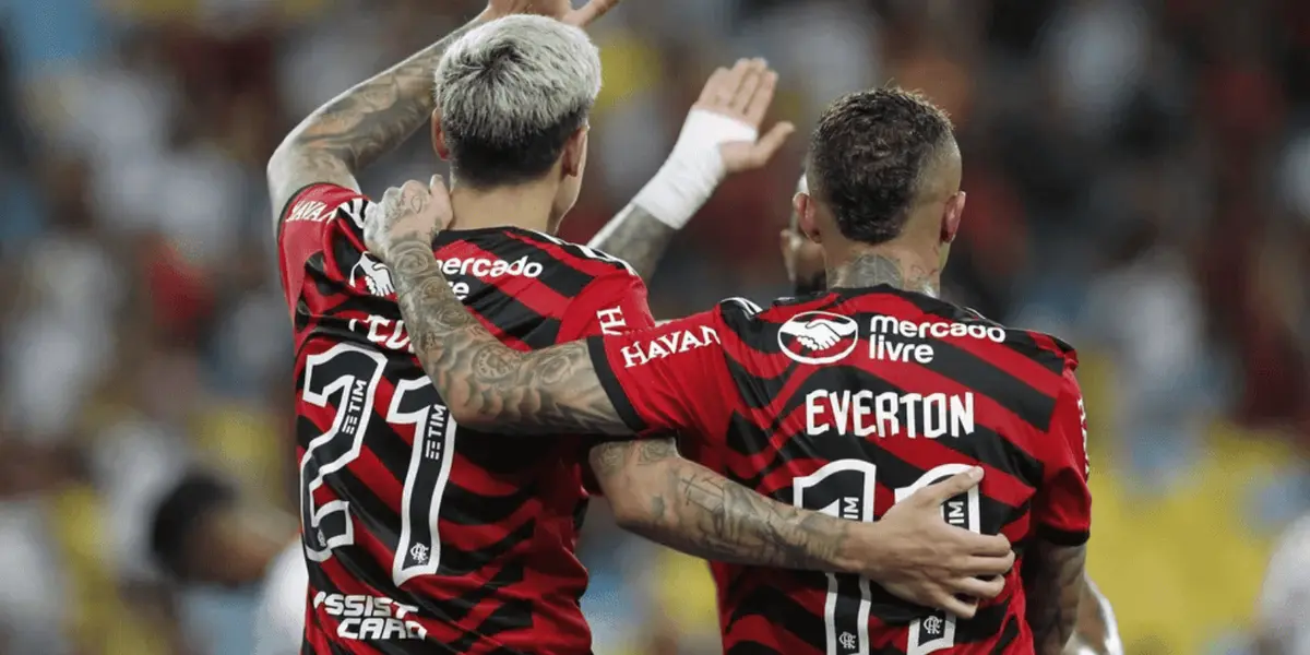 Evérton Cebolinha recebeu mais uma oportunidade de Vítor Pereira, mas novamente não rendeu o esperado