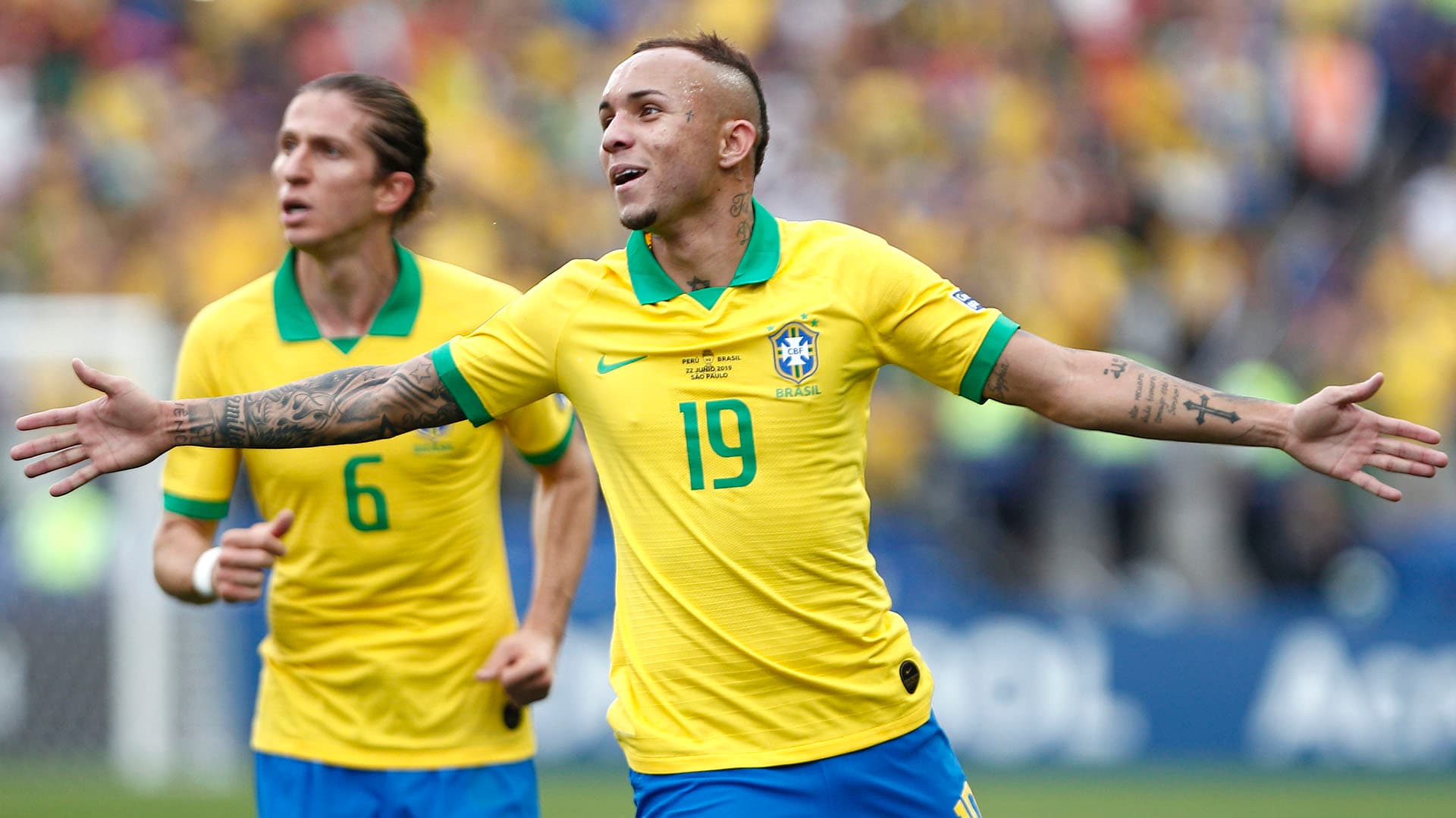 Everton parece muito feliz em vir para o Flamengo