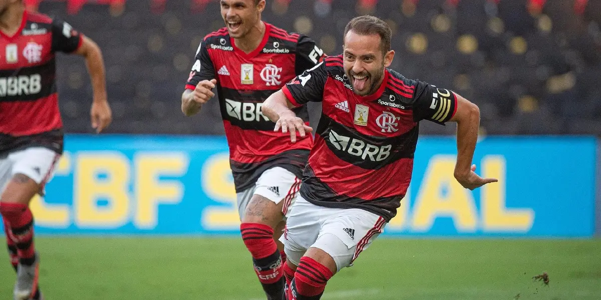 Everton Ribeiro dever ser negociado pelo Flamengo