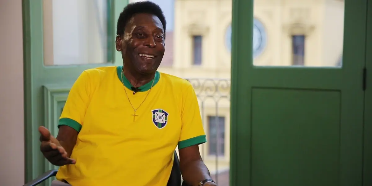 Ex-jogador ainda mandou mesagem para o cantor Roberto Carlos, que perdeu o filho na última quarta (08)