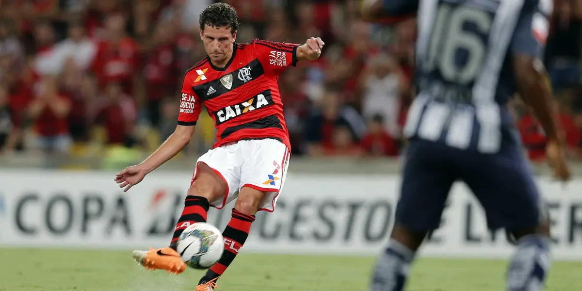 Ex-jogador detalhoua situação vivida no rubro-negro e o qeu motivou a deixar o clube