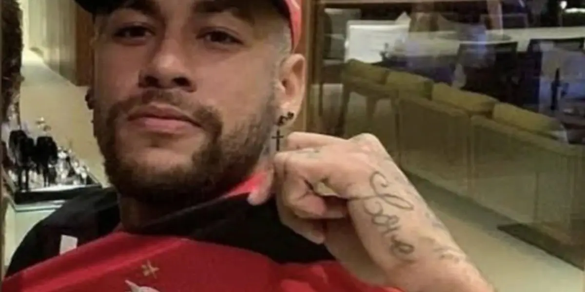 Famoso cantor brasileiro diz como planeja ajudar na contratação de Neymar para o Flamengo