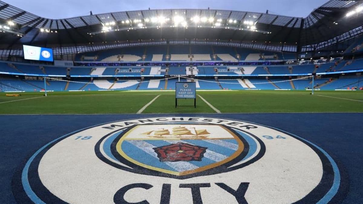 Fernandinho ganhará uma série de homenagens do City