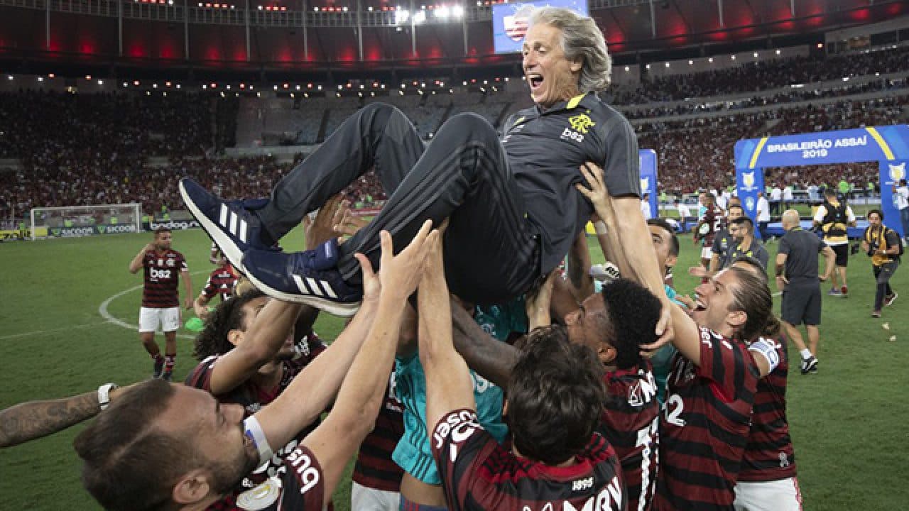 Flamengo avança nas conversas com Jorge Jesus, mas preço do Mister obriga Mengão a se desfazer de um de seus titulares