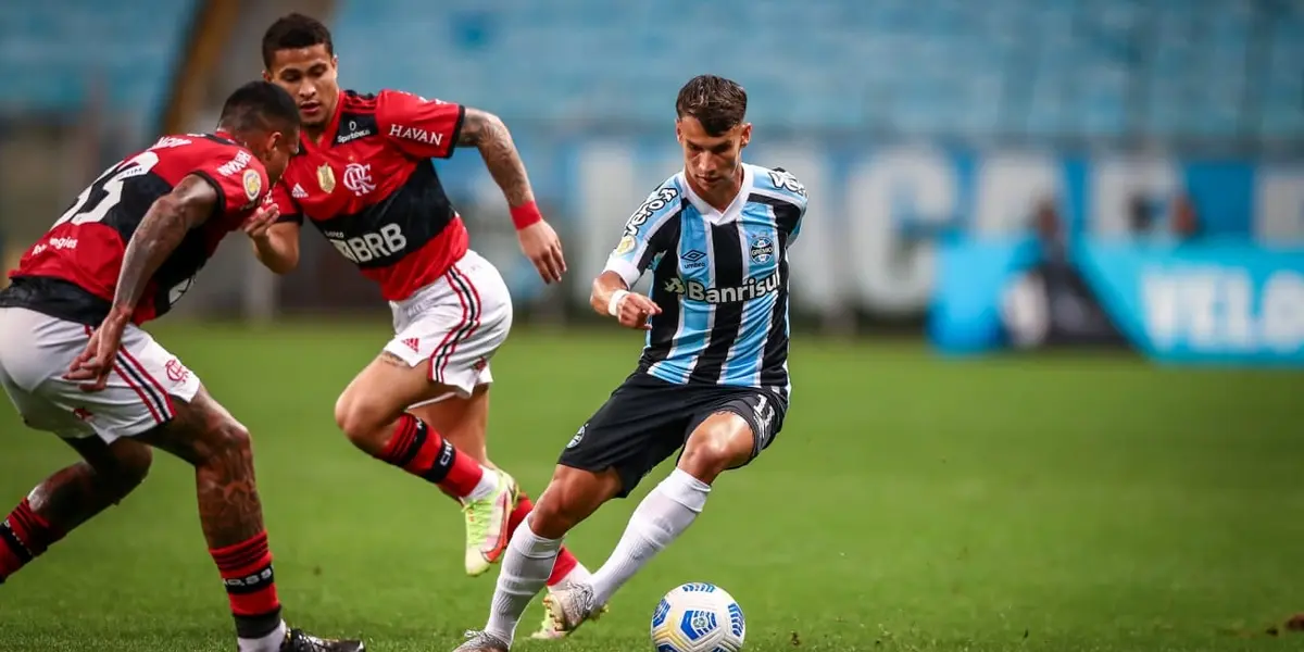 Flamengo estuda contratação de um dos raros destaques no fatídico rebaixamento do Grêmio no Brasileirão