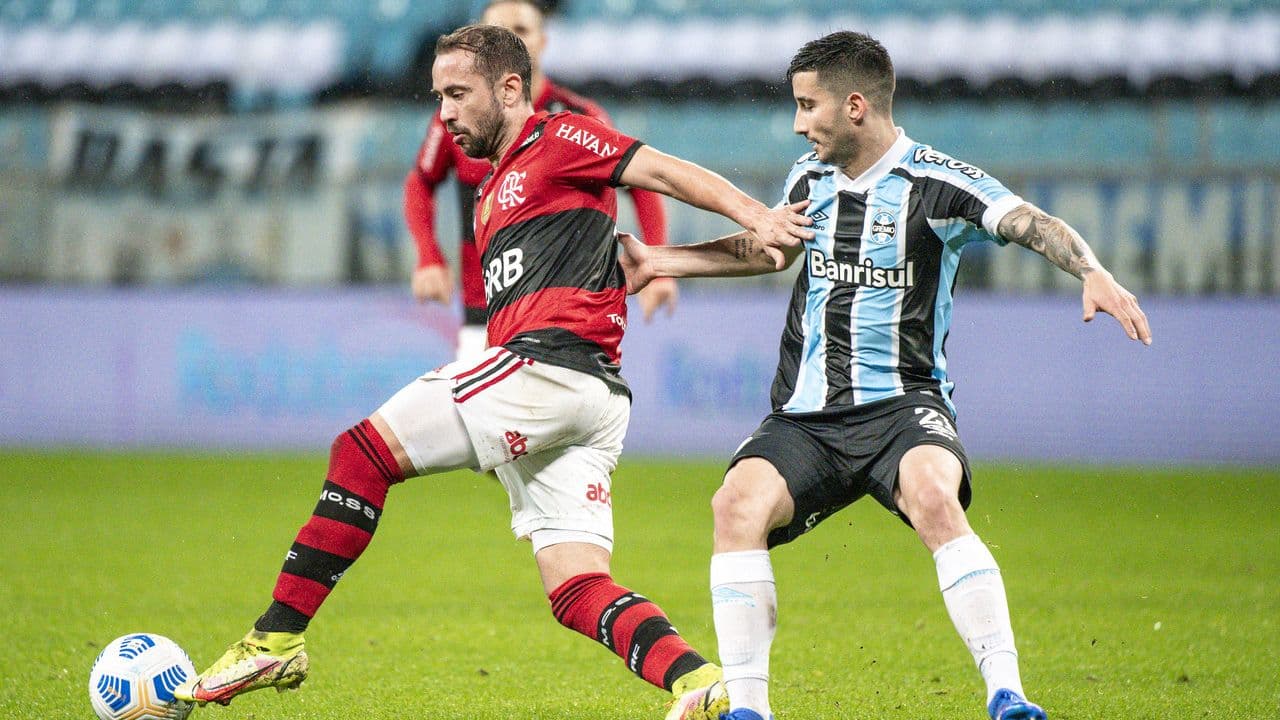 Flamengo faz último jogo atrasado pelo Brasileirão antes da final da Copa Libertadores 2021