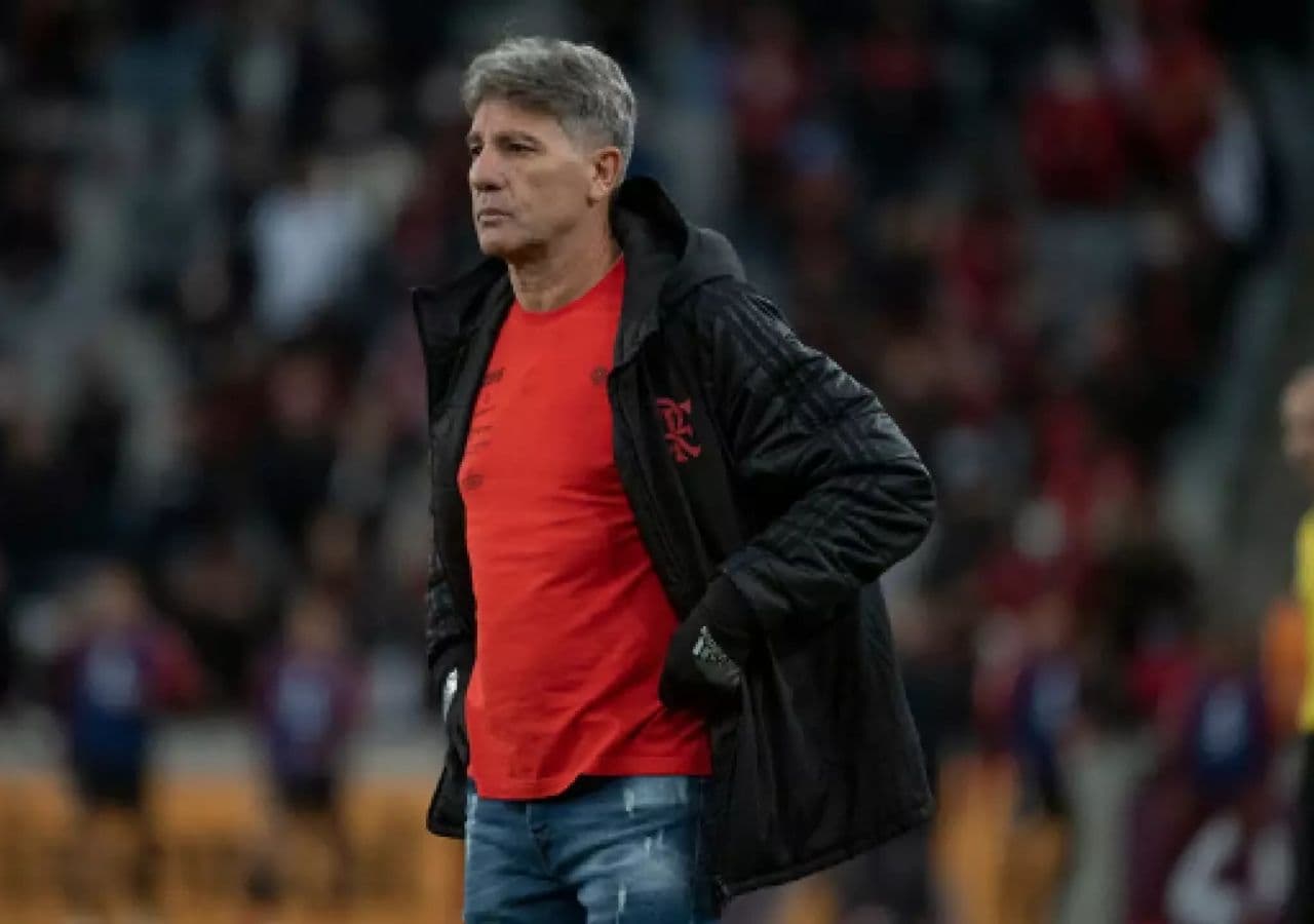 Flamengo passa por turbulência a um mês da final da Copa Libertadores e Renato Portaluppi pode ser demitido