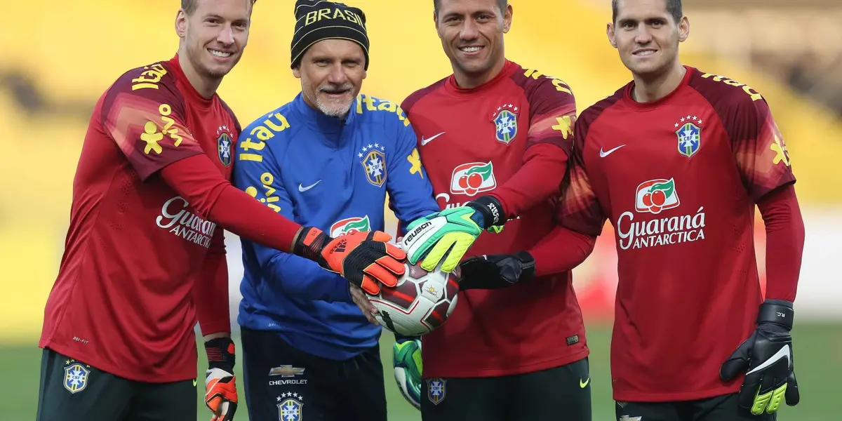 Flamengo segue em busca de um novo goleiro e arqueiro do Barcelona é a melhor opção no mercado