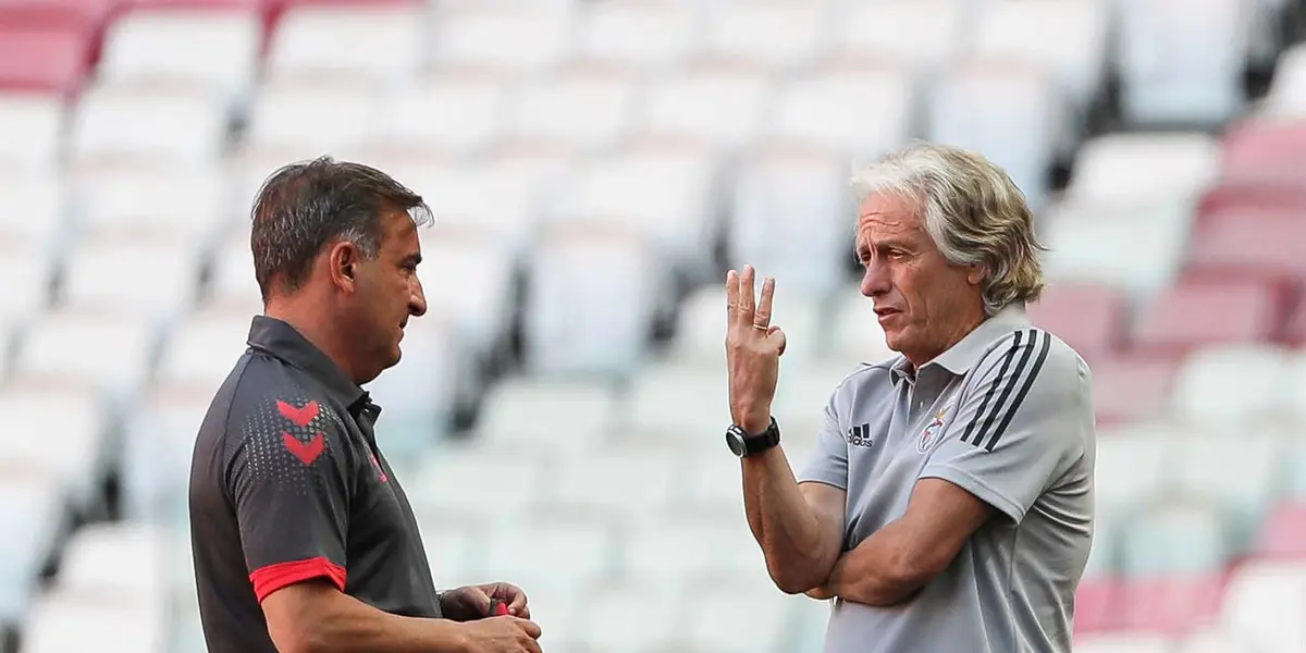 Flamengo segue em busca de um novo técnico e mais um português aparece em sua lista de favoritos