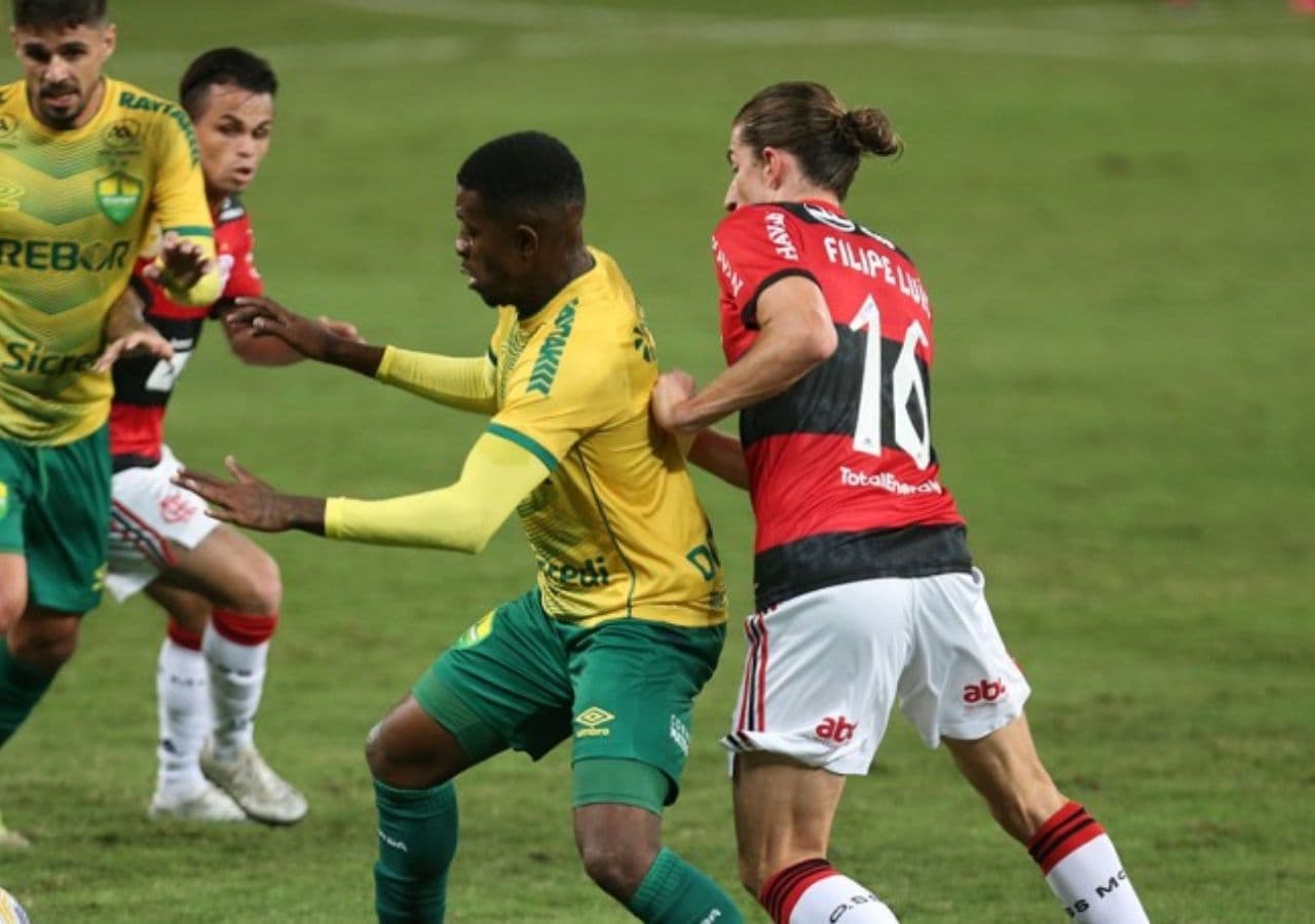 Flamengo segue na perseguição ao Atlético-MG no Brasileirão 2021 com volta de selecionáveis