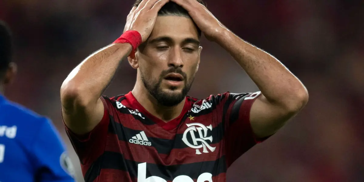 Flamengo sofre sem Arrascaeta no comando do meio-campo e Renato Portaluppi tem pouco tempo para definir equipe pela Copa Libertadores