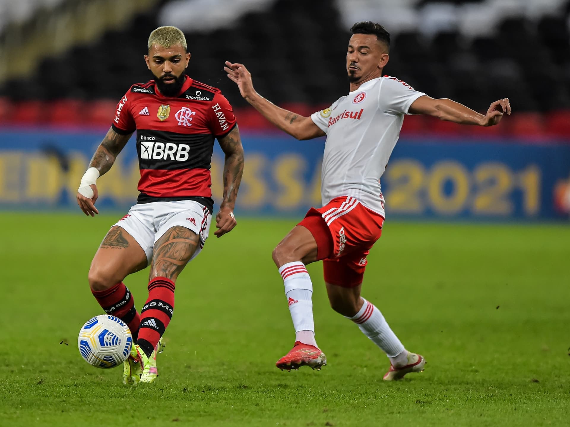 Flamengo sofreu a maior goleada pelo Brasileirão como mandante, algo que não acontecia desde 2005