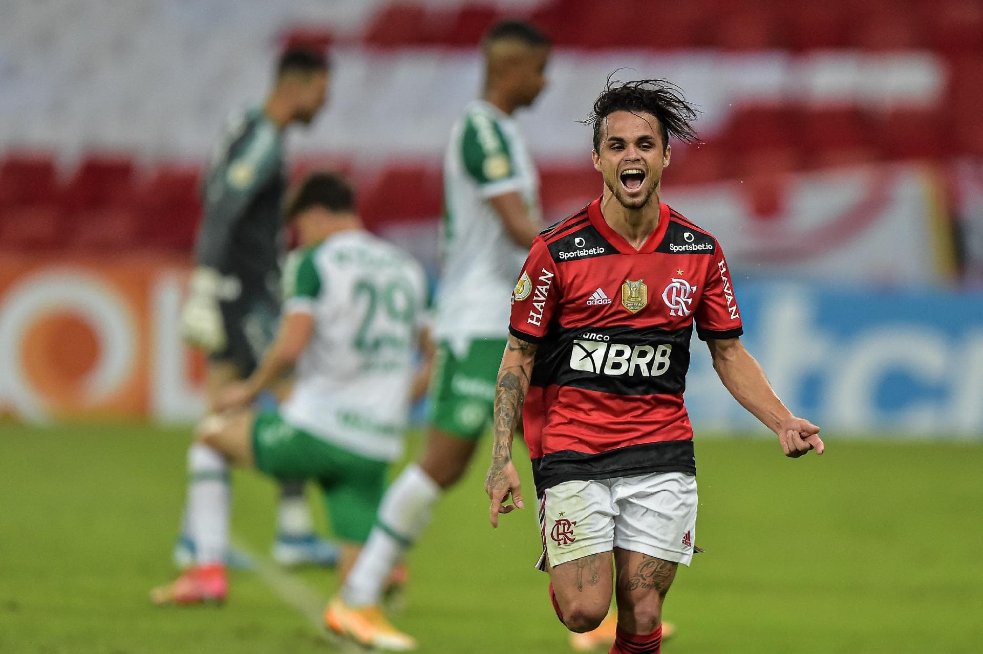 Flamengo voltou a vencer com brilho de Michael, rejeitado pelos torcedores