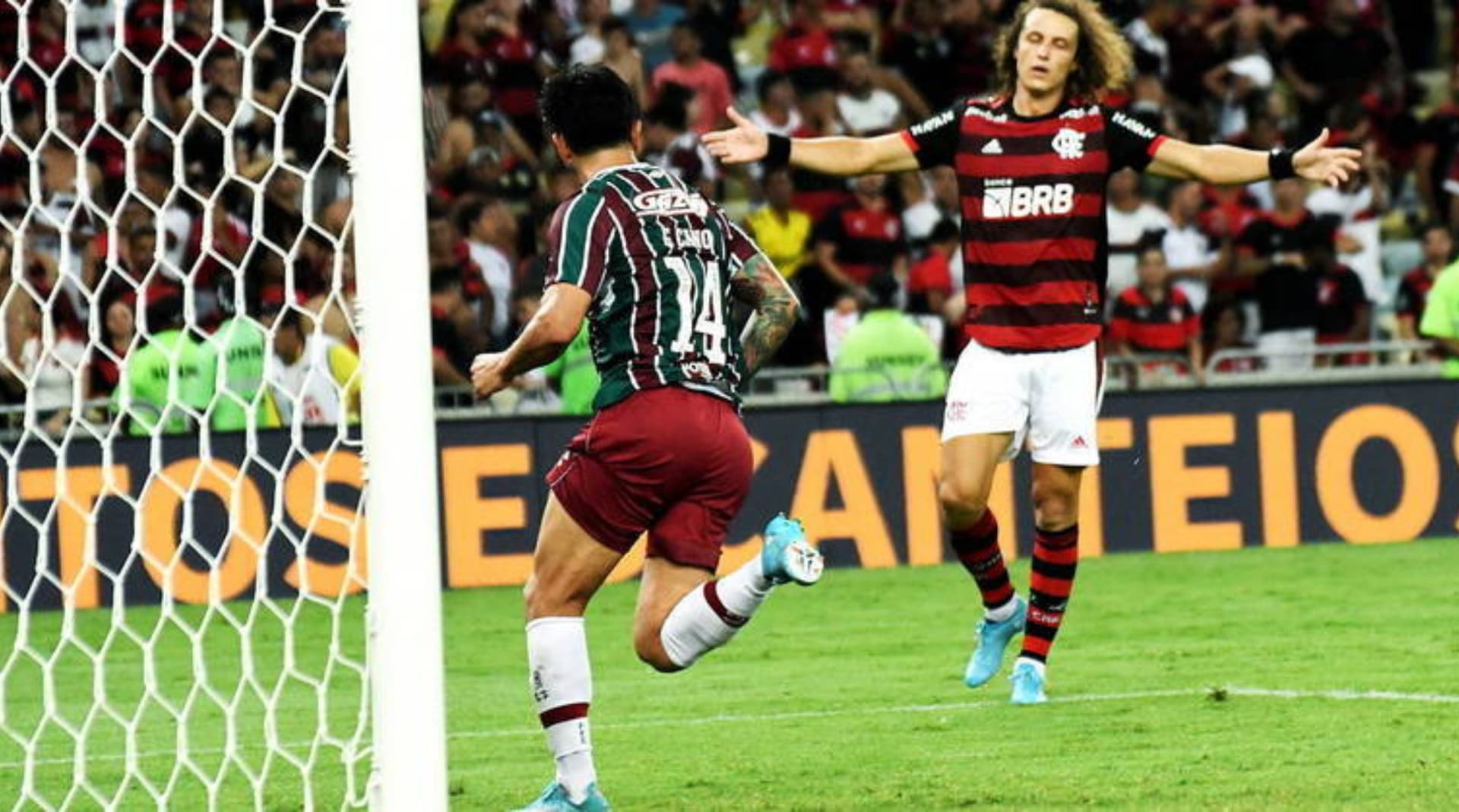 Fluminense venceu primeiro jogo por 2-0