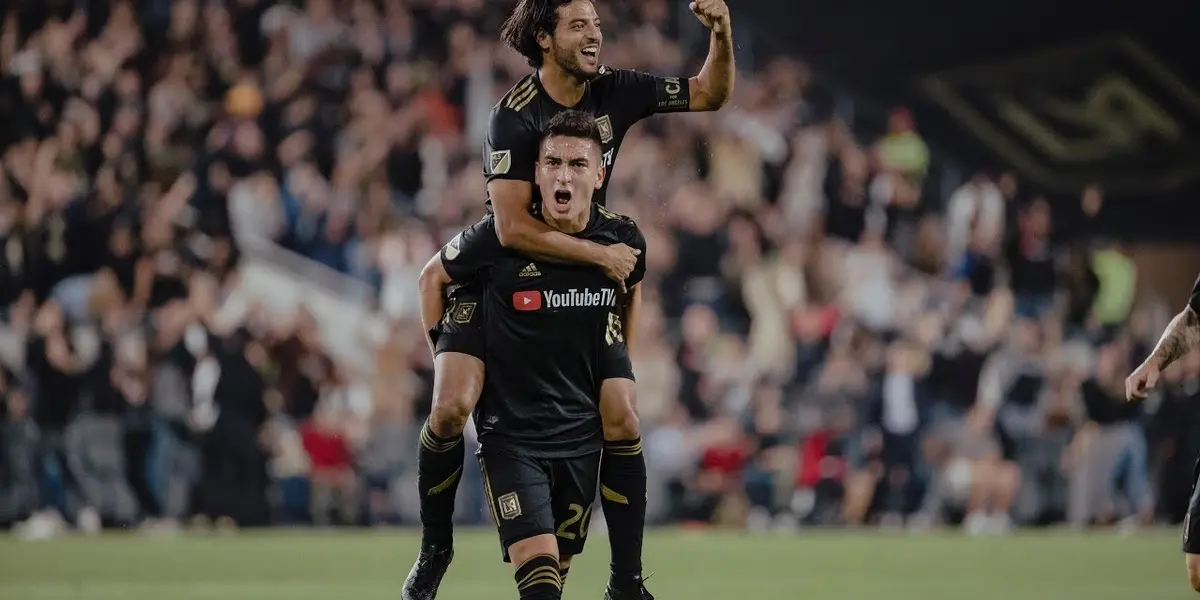 Focado nos Estados Unidos, Palmeiras quer mais um companheiro de Atuesta e Carlos Vela é citado