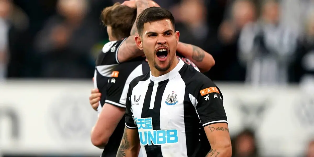 Foi a grande aposta no mercado de inverno, contratado ao Olympique de Lyon por 42 milhões de euros