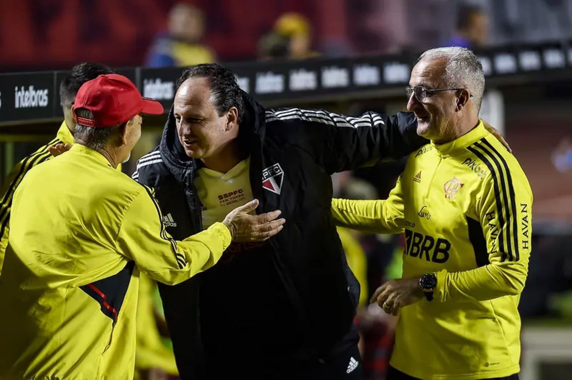 Foi titular do São Paulo em oito dos últimos nove jogos sob o comando de Rogério Ceni, mas ainda não teve a oportunidade de jogar um minuto