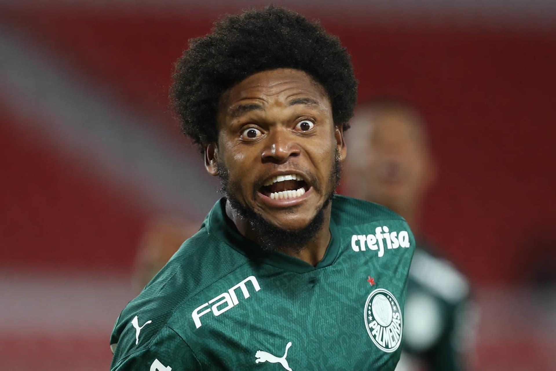 Fora dos planos do Alviverde, Luiz Adriano busca novo clube e deve jogar a Libertadores