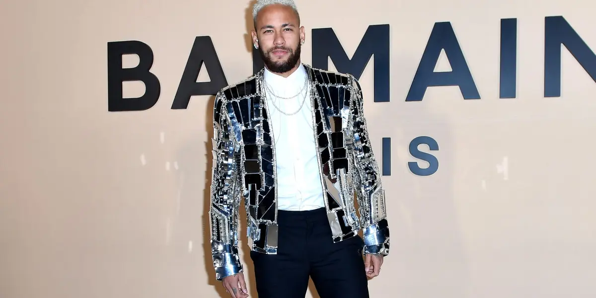 França leva vida de luxo melhor do que em sua época de jogador