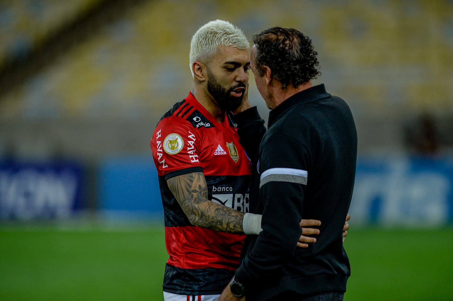 Gabriel Barbosa completou mais uma partida sem balançar as redes e aumentou seca de gols no Flamengo