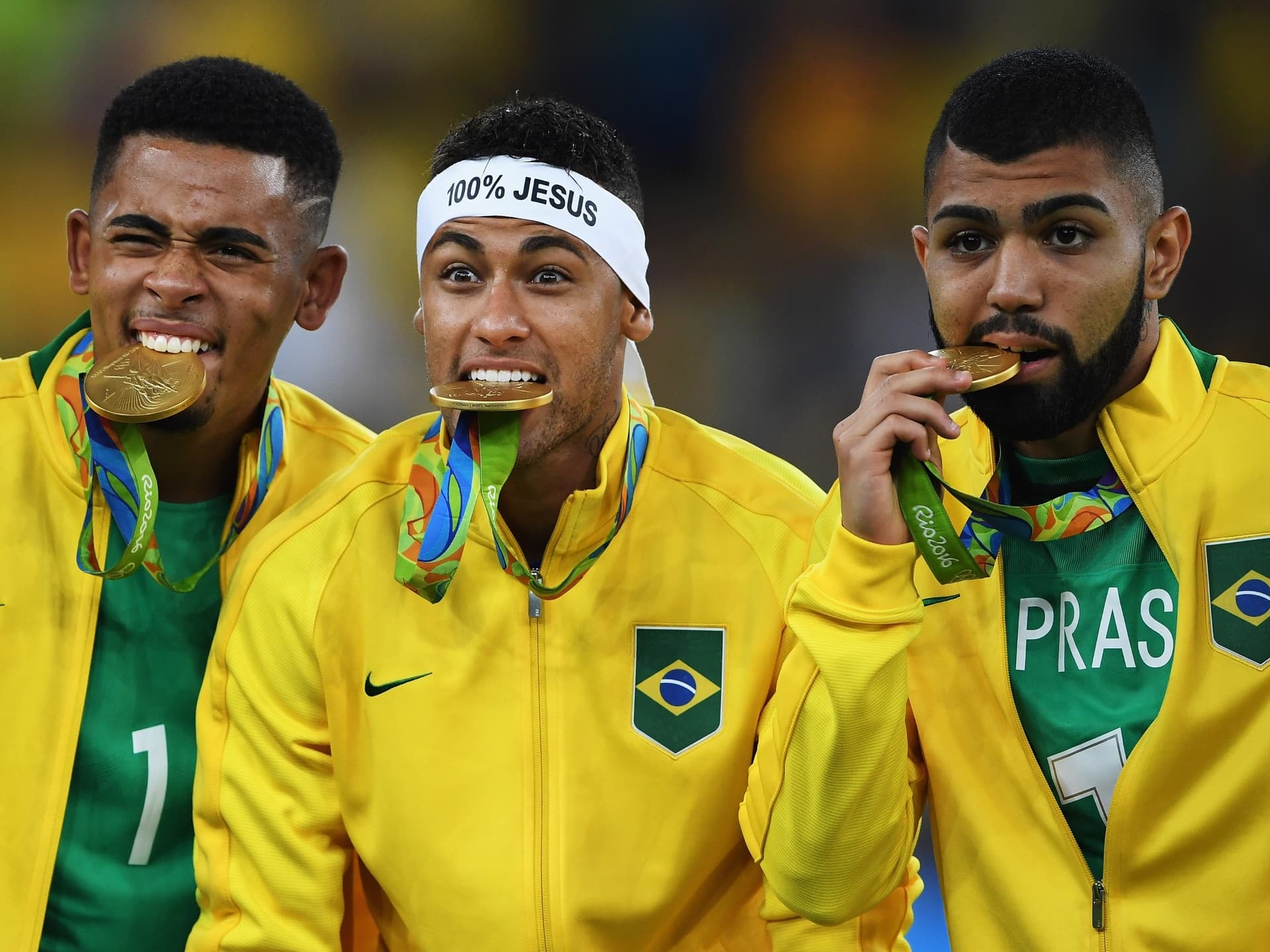 Gabriel Barbosa foi à loucura com Rayssa Leal nas Olimpíadas