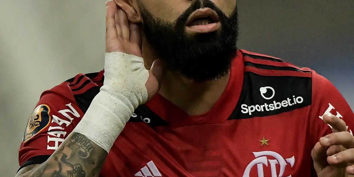 Gabriel Barbosa foi expulso contra o Internacional pelo Brasileirão e pode pegar gancho inédito pelo Flamengo
