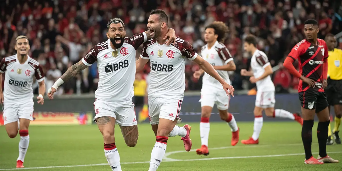 Gabriel Barbosa não ligou para toda a humilhação que passou para fazer um fã feliz no estádio rival