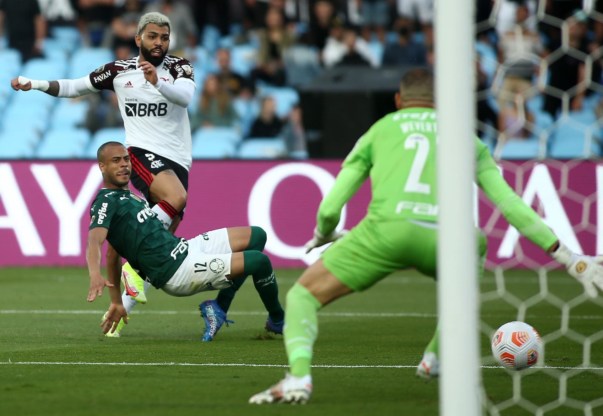 Gabriel Barbosa não queria falar sobre a final e romper o silêncio incomodou o Flamengo