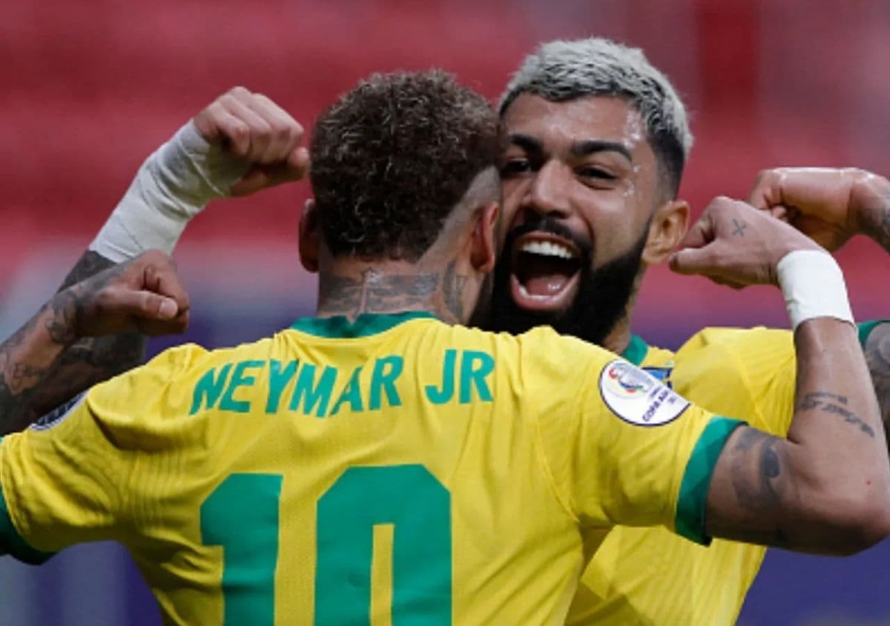 Gabriel Barbosa recebe indicação inédita para ser melhor jogador do mundo e ameaça Neymar