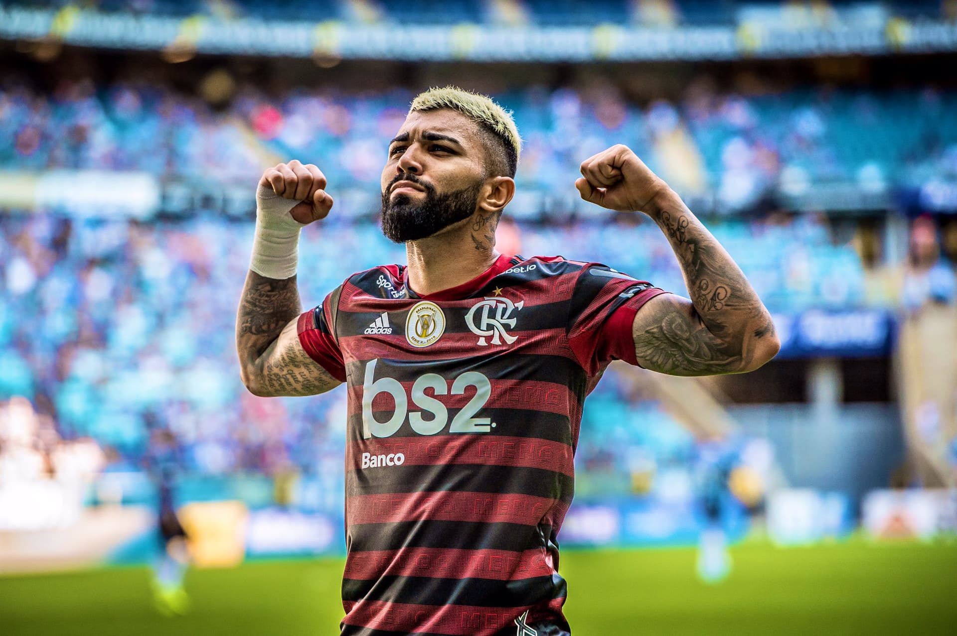 Gabriel Barbosa tem diversos registros em seu corpo
