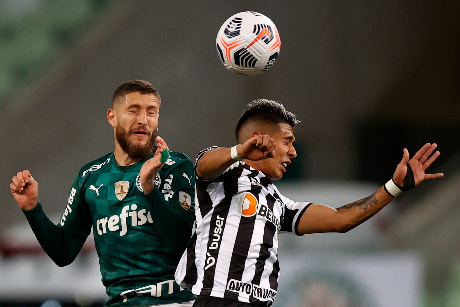 Galo e Verdão fazem duelo final por vaga na final da Copa Libertadores 2021 com leve vantagem palmeirense