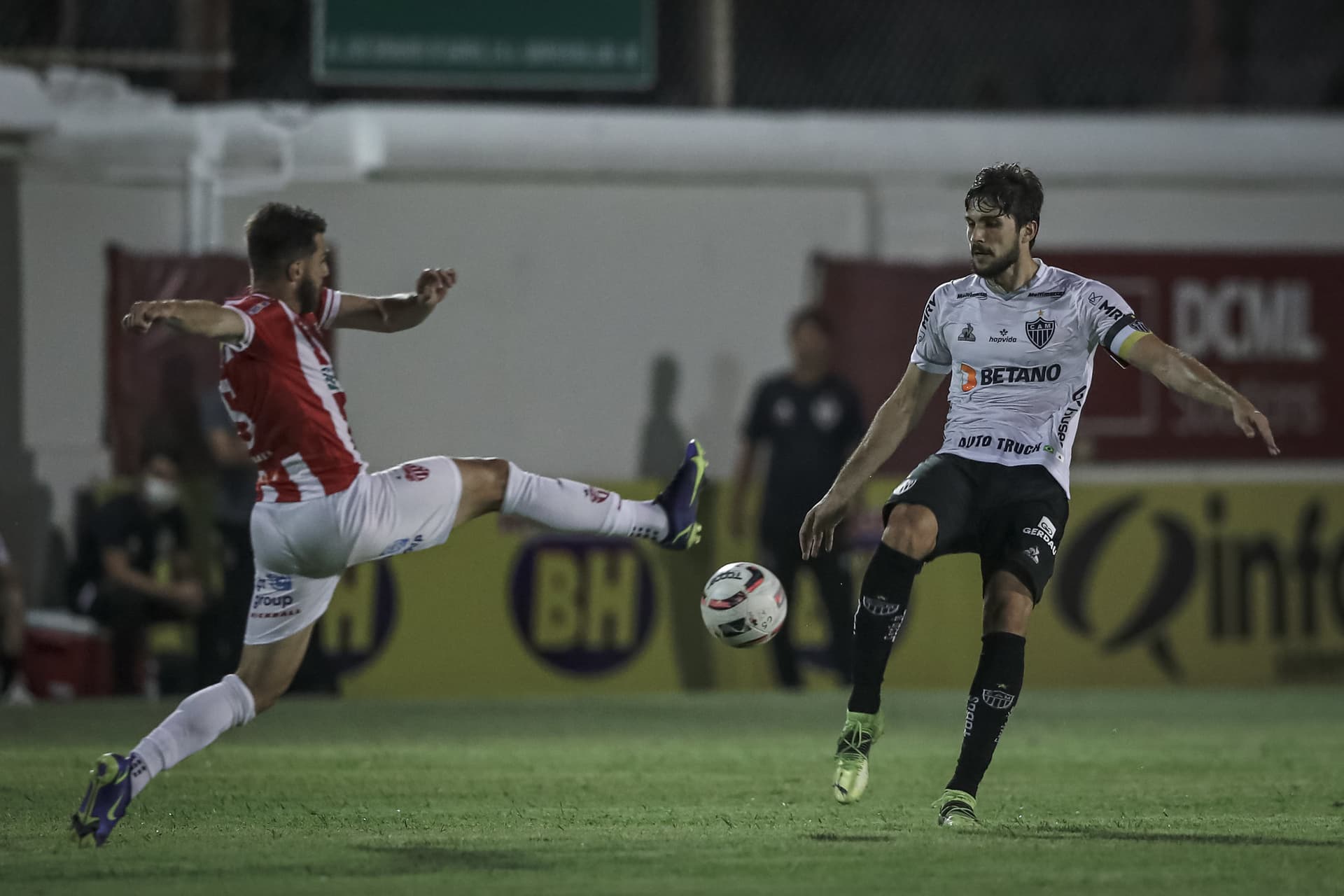 Galo quer vitória para se recuperar de tropeço na estreia contra o Villa Nova