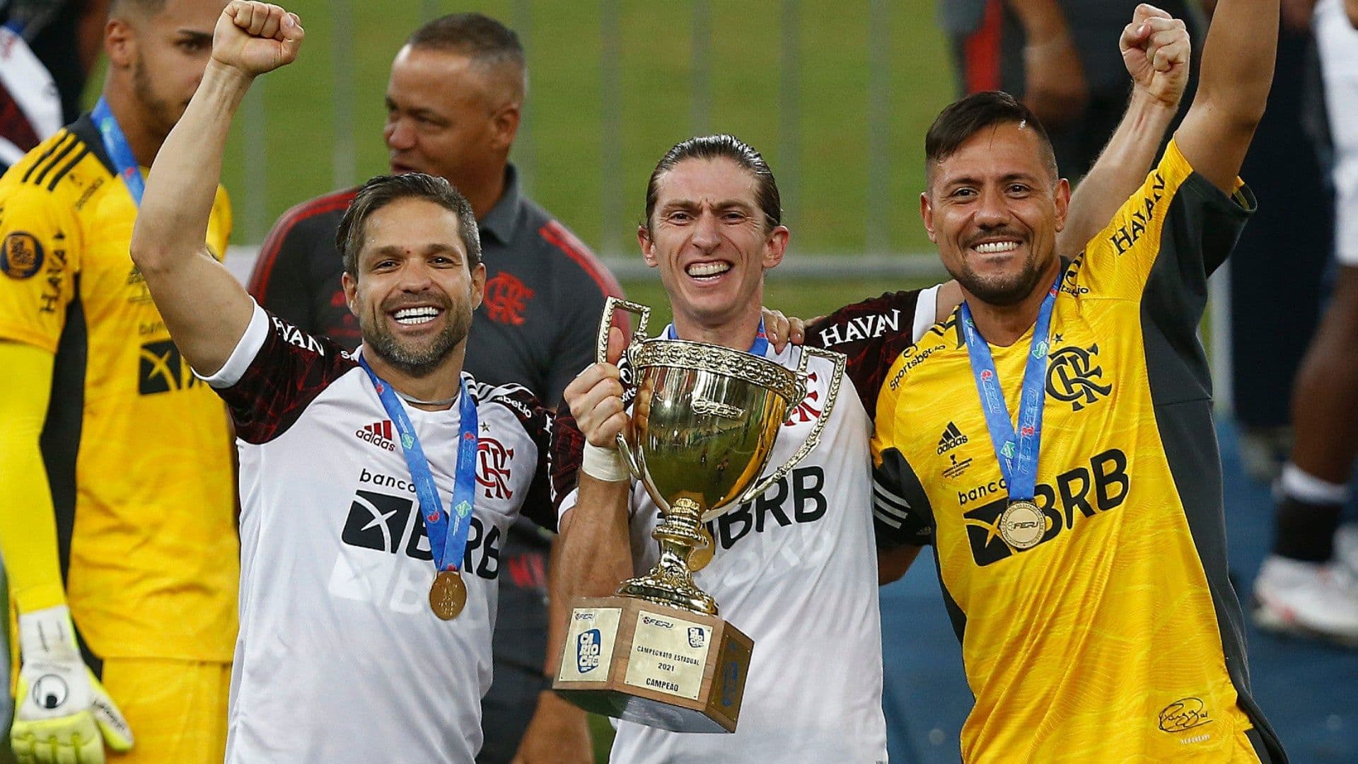 Geração 85 e mais 3 jogadores serão reavaliados