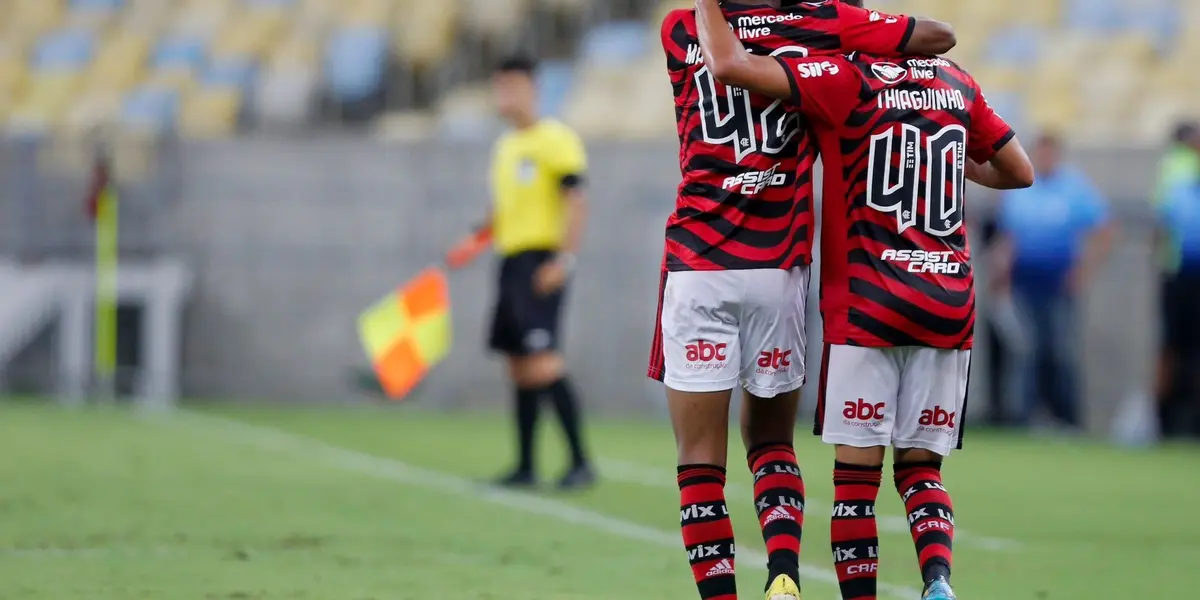 Gerson ainda não engrenou nesse retorno ao Flamengo e começa a levantar desconfiança