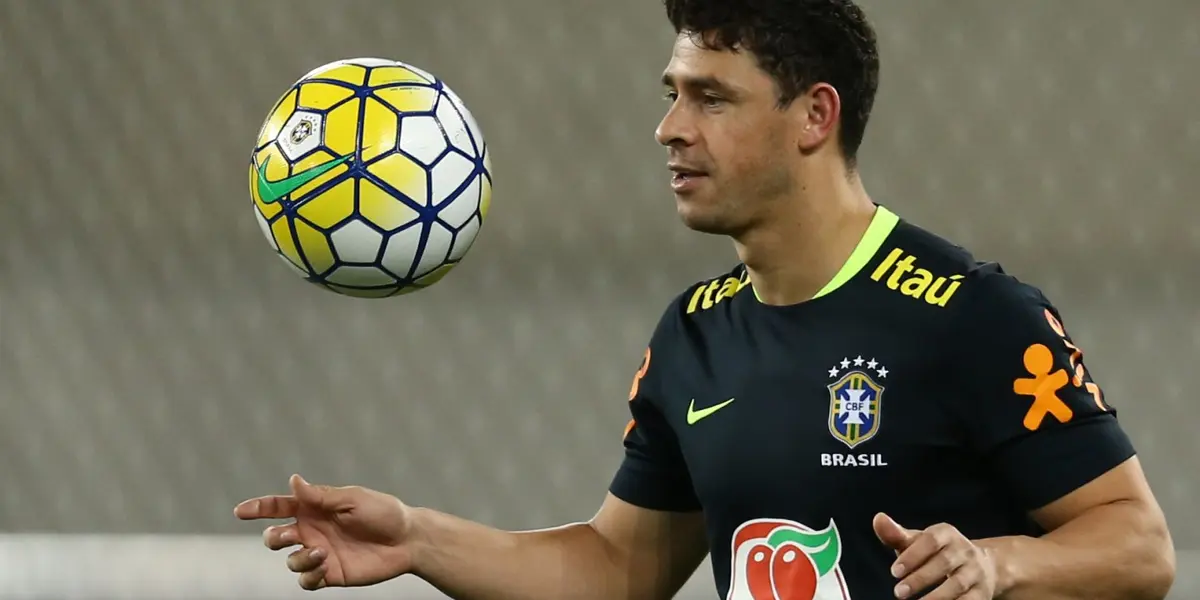 Giuliano pode ser o próximo reforço do Corinthians