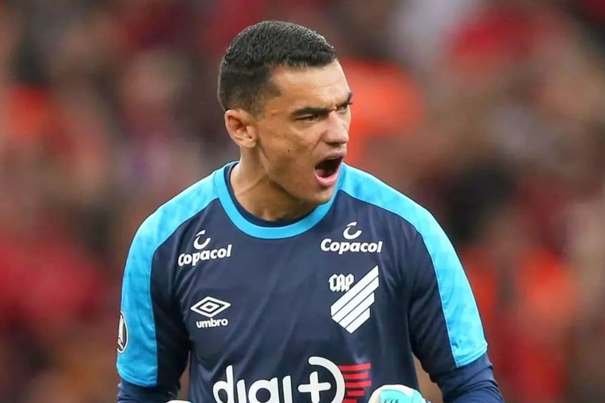 Goleiro vê ida para o Flamengo com bons olhos por este motivo