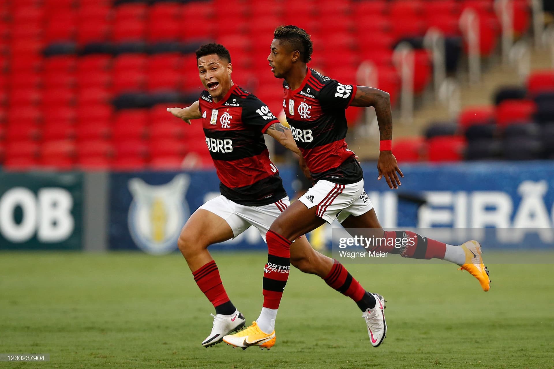 Gomes perdeu espaço no Flamengo e parece que vai ser assim com o novo treinador
