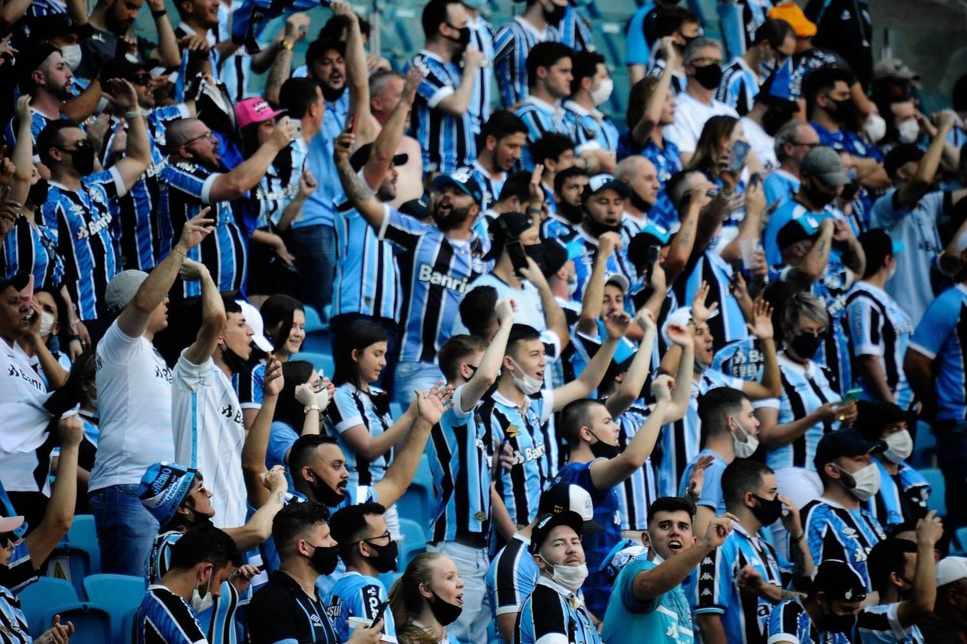 Grêmio protagonizou uma das cenas mais vergonhosas do futebol brasileiro na temporada e deve ser punido por isso